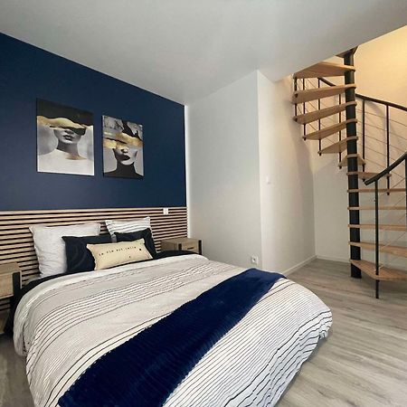 Tiny House Moderne, Avec Terrasse Apartamento Changé Exterior foto